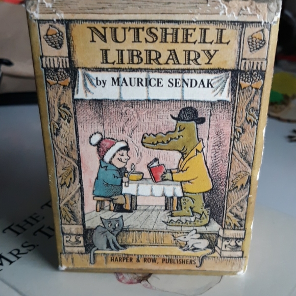 NUTSHELL LIBRARY & THE TALE OF MRS. TIGGY WINCKLE - Picture 2 of 8